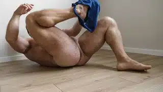 Married Ginger Wrestler Allows Skinny Twink to Worship his Body [WorldStudZ]