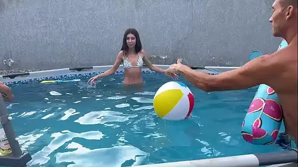 Gangbang – A slutty slut loves to have her pussy creamed after double penetration and a juicy fuck