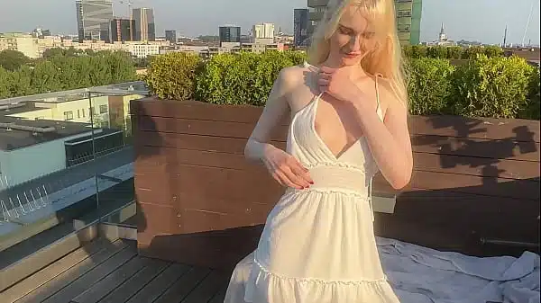 Public Outdoors Amateur – Fucked & Creampied