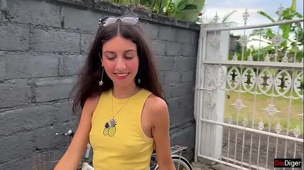 Thanked a stranger with my pussy after he helped me with my bike – Creampie