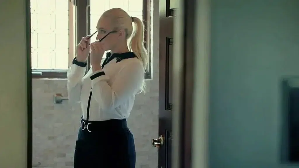 tushy curvy aj applegate punished by her boss