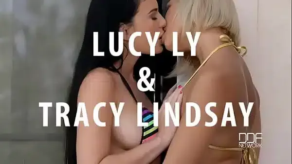 Pussy Gape, Hot Tub Break – Babes Lap in the Pink