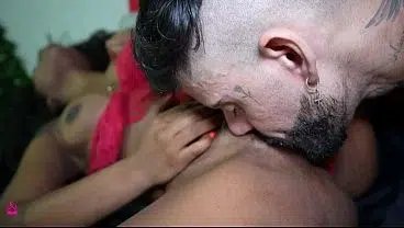 hung guy fucks slim bitch